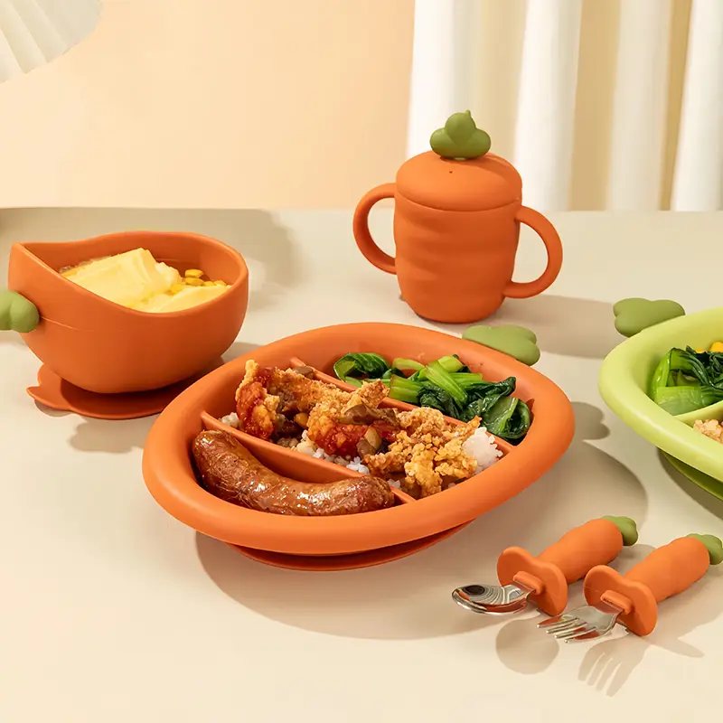 Carrot Shaped Silicone Baby Feeding Set