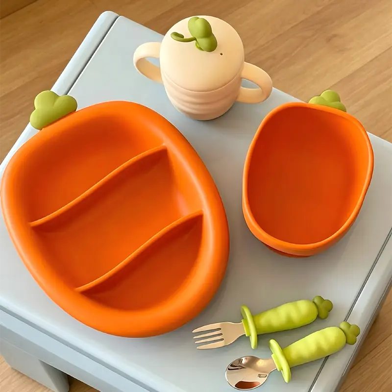 Carrot Shaped Silicone Baby Plate