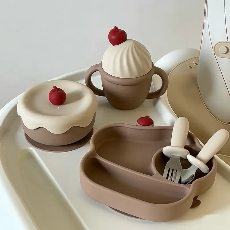 Ice Cream Shaped Silicone Baby Feeding Set