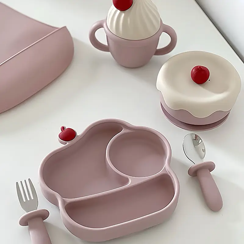 Ice Cream Shaped Silicone Baby Feeding Set