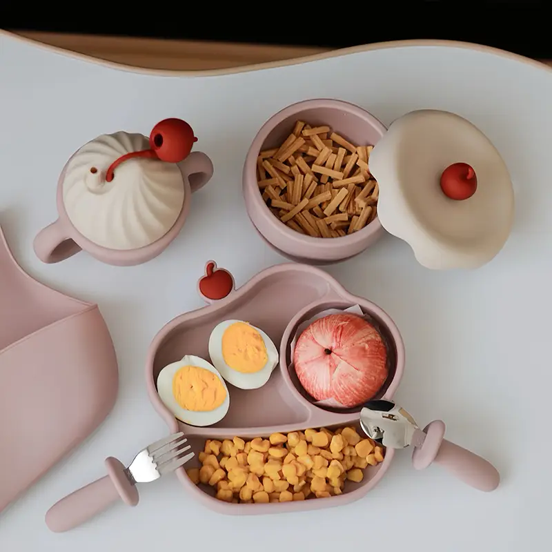 Ice Cream Shaped Silicone Baby Feeding Set