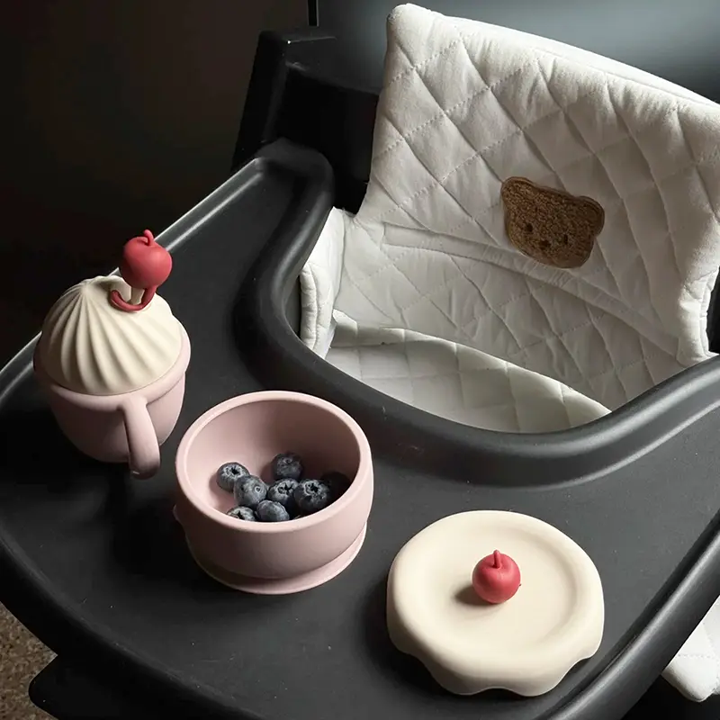 Ice Cream Shaped Silicone Baby Feeding Set