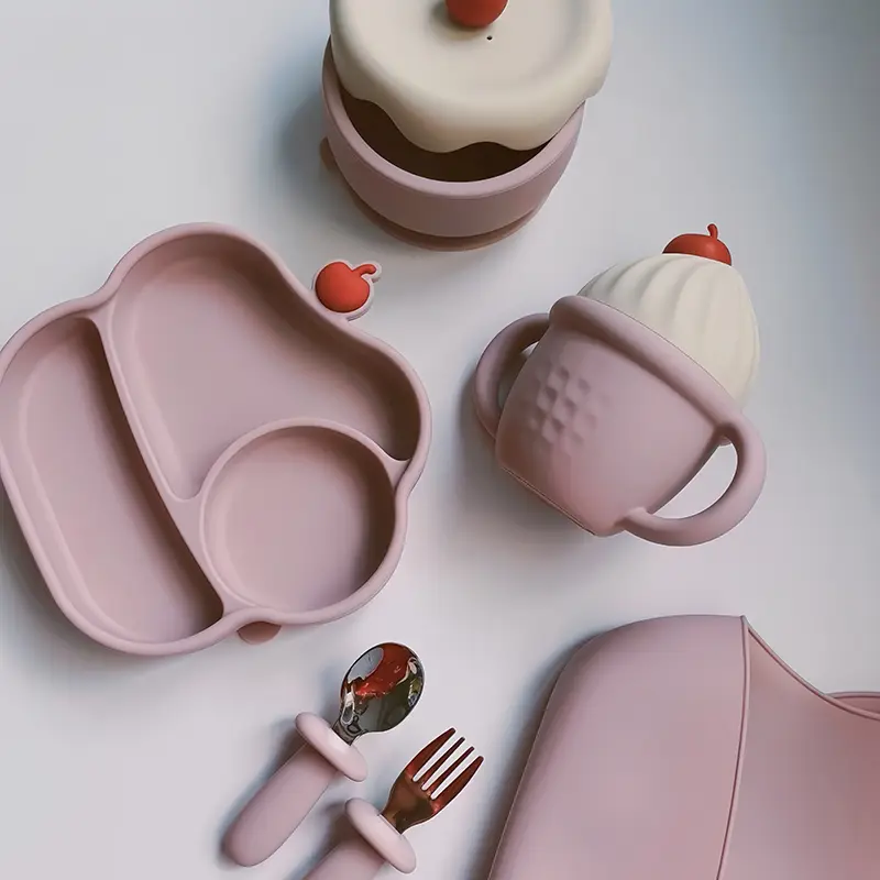 Ice Cream Shaped Silicone Baby Feeding Set